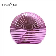 بطری های عطر سرگرم کننده