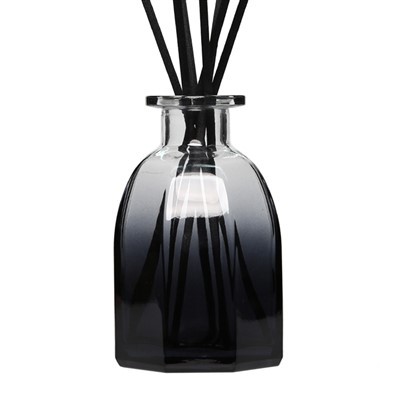 بطری دیفیوزر مشکی